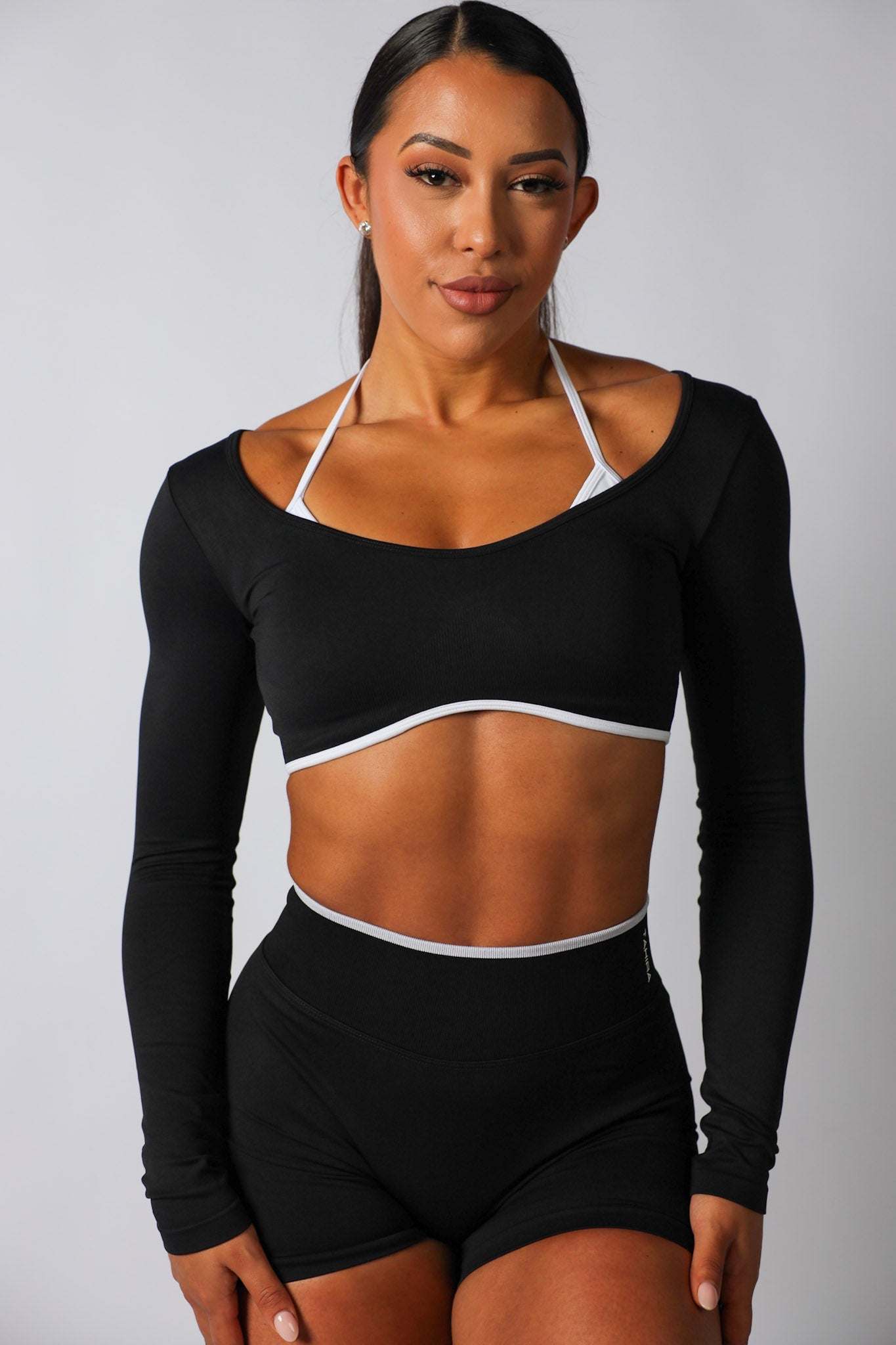 Seamless Contrast Long Sleeve- Black