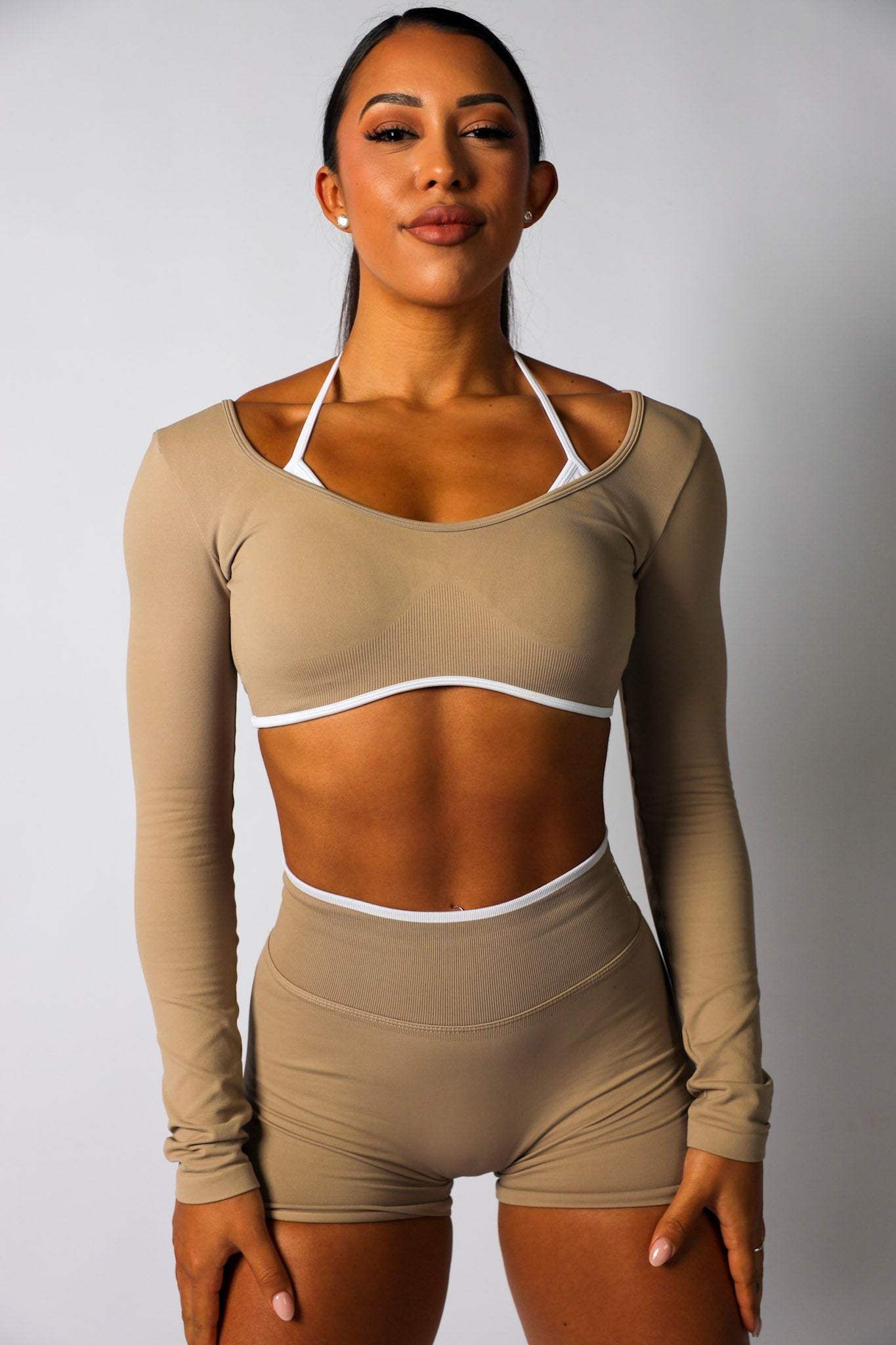 Seamless Contrast Long Sleeve- Latte