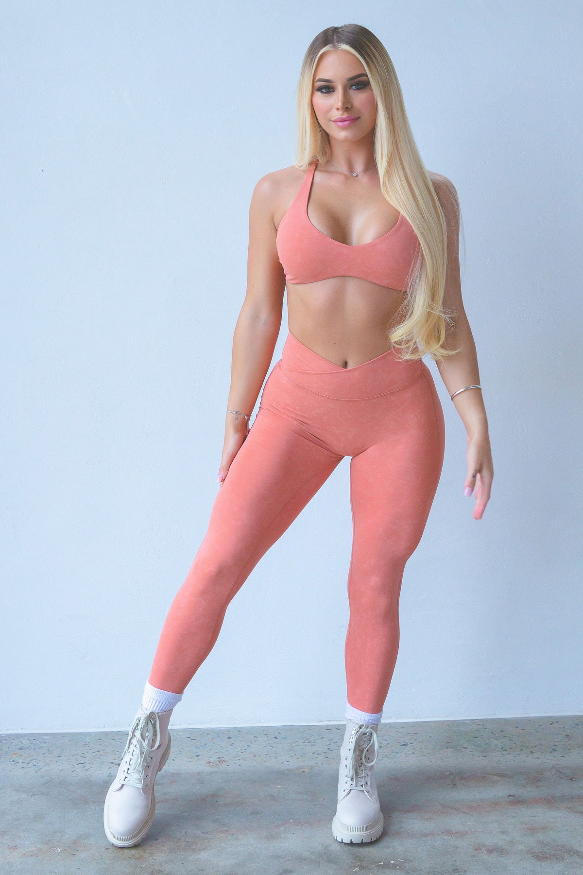 EMPOWER LEGGING- WILLOW - TAHIRA Official - Womens Gym Gear
